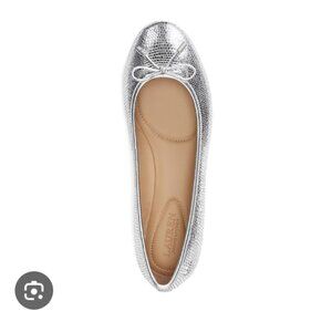 Ralph Lauren Jayna Metallic Leather Flat Silver 6.5